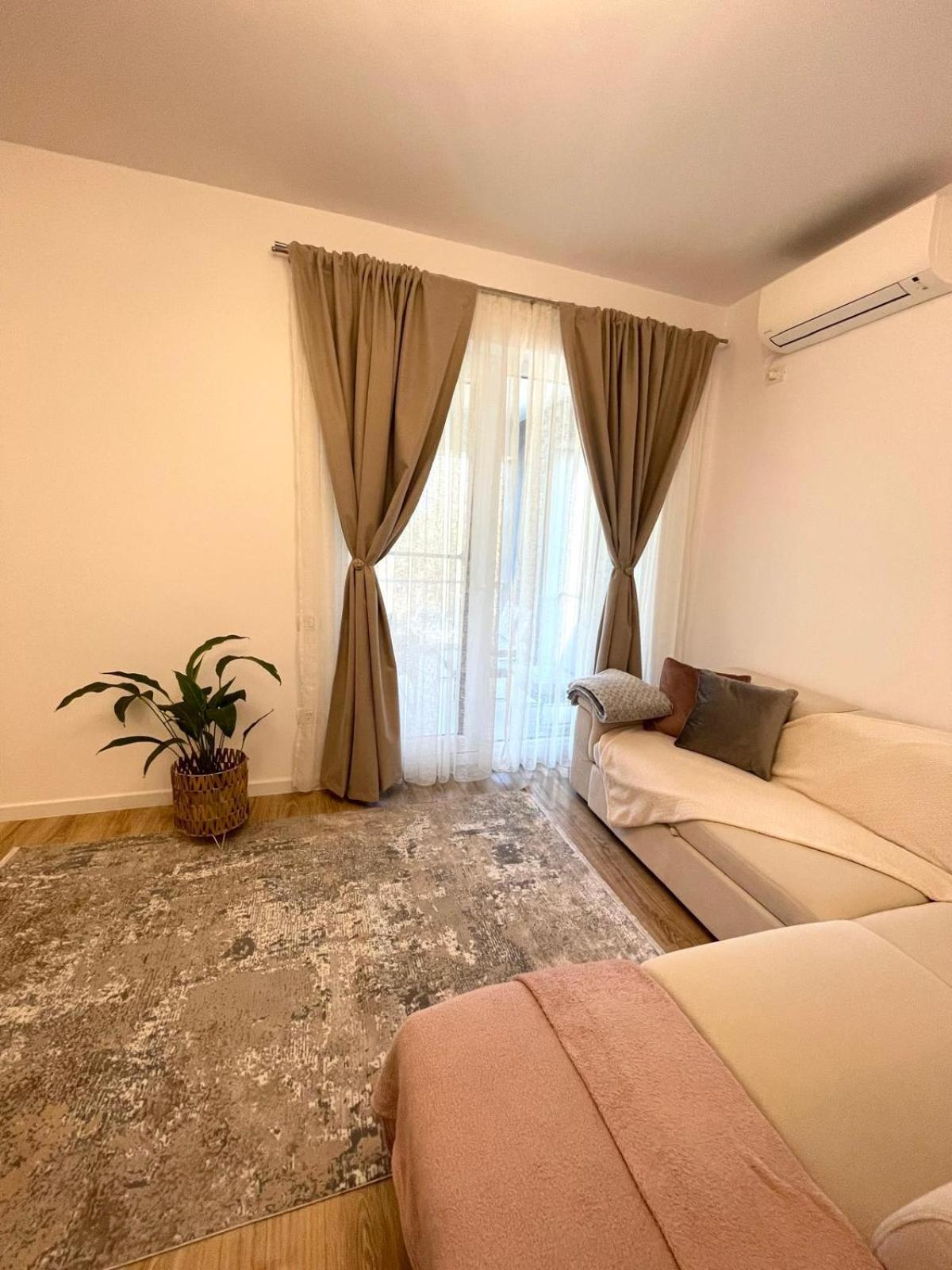 Negruzzi Apartment Dumbravita  Екстериор снимка